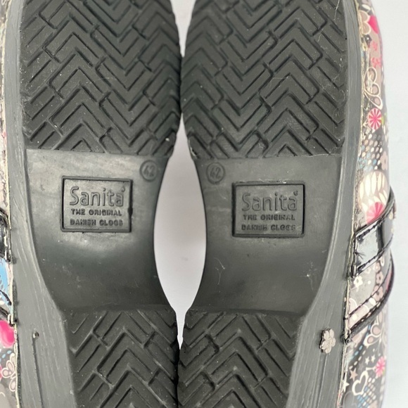 Koi by Sanita Danish Nursing Clogs Size 10 - Picture 7 of 10